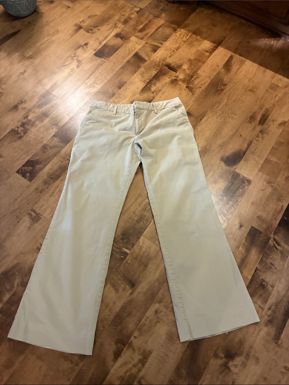 GAP Cream Wide-Leg Flare - Light Neutral